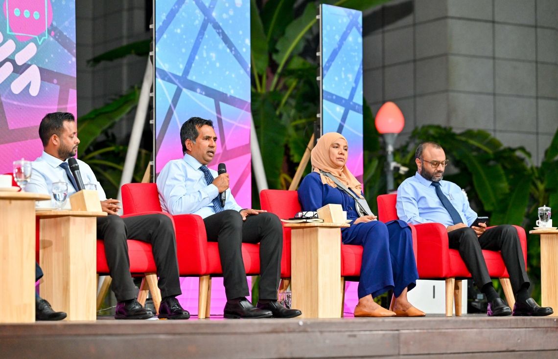 މިނިސްޓަރުންނާއި ސުވާލުކުރުމަށް ބާއްވާ ހަތަރުވަނަ ބައްދަލުވުން މާދަމާ ރޭ