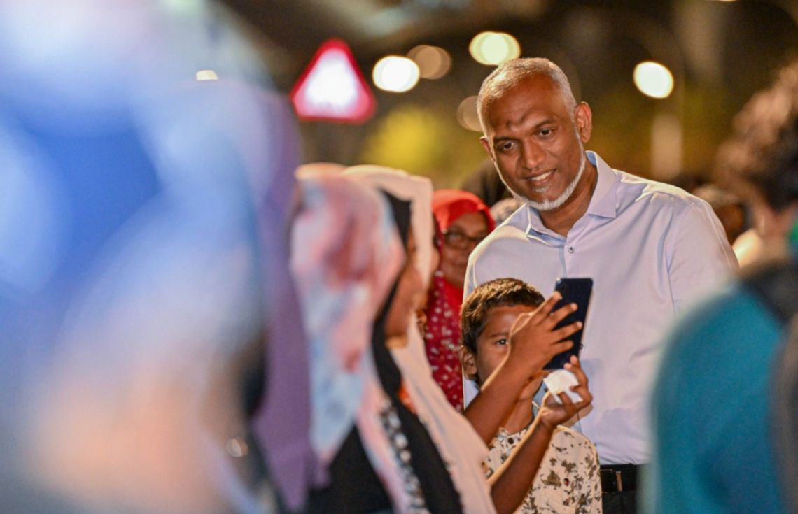 ރައްޔިތުންނާއި ގާތުން ބައްދަލު ކުރެއްވުމަށް ރައީސުލްޖުމްހޫރިއްޔާ ދ. އަތޮޅަށް ވަޑައިގަންނަވަނީ