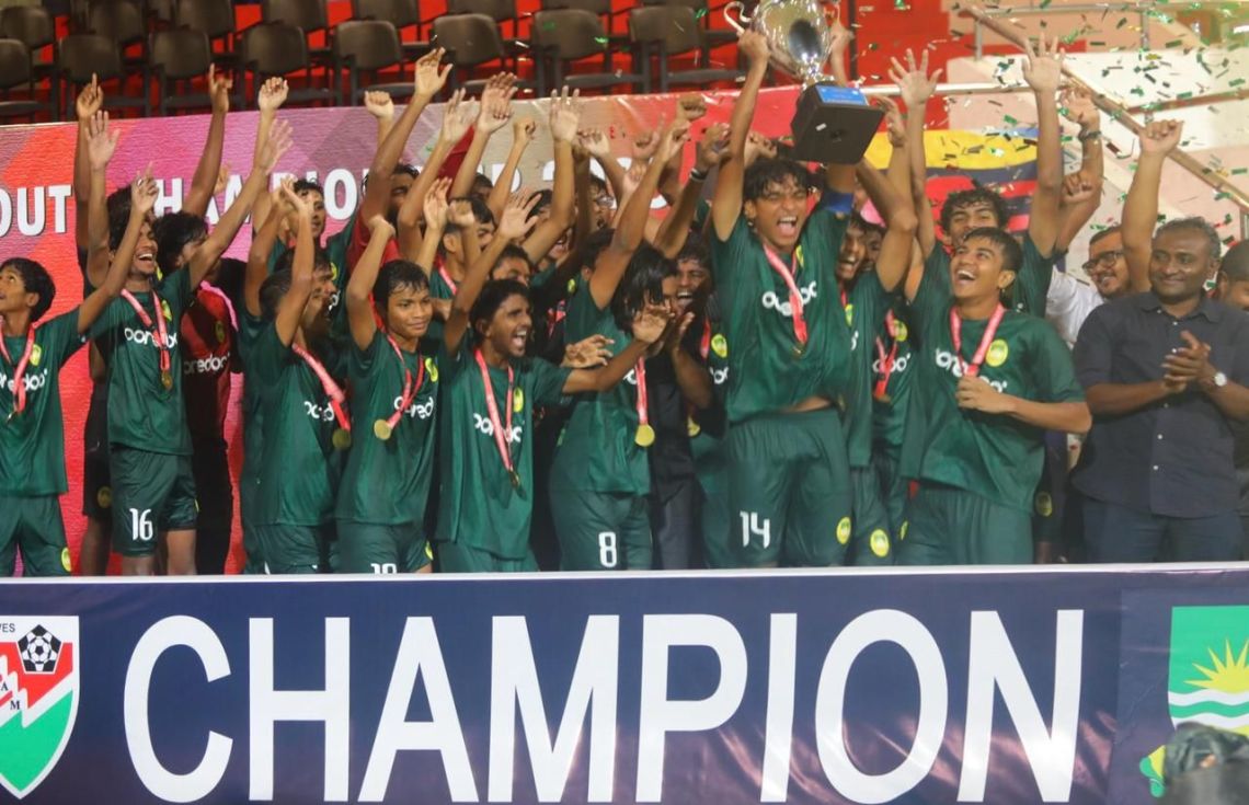 ޔޫތު ޗެމްޕިއަންޝިޕްގައި މާޒިޔާއިން އީގަލްސްގެ ފިޔަތައް ބިންދައިލައިފި