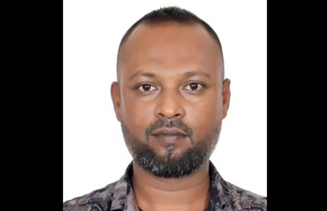 ގެއްލިގެން ހޯދި މަނަދޫ މީހާ ޑުރަގު އެތެރެކުރި މައްސަލައިގައި ޑުރަގާއެކު ހައްޔަރުކޮށްފި