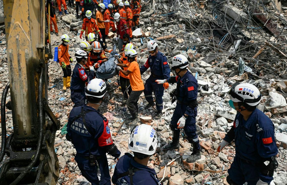 މިޔަންމާ ބިންހެލުމުގައި މަރުވި މީހުންގެ އަދަދު 3،354 އަށް އަރައިފި