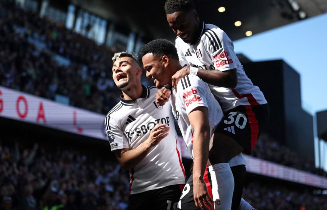 ހީކުރި ގޮތާއި ހިލާފަށް ފުލަމް އިން ލިވަޕޫލް ބަލިކޮށްފި