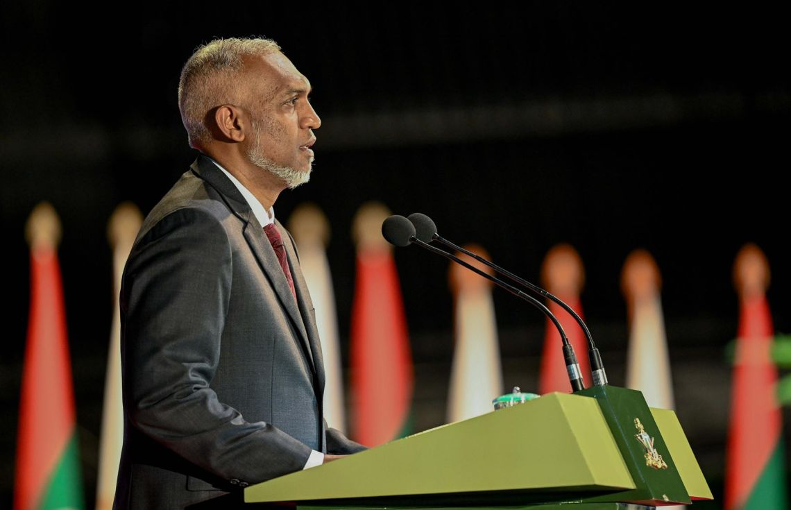 ރައީސްގެ ތަޞައްވުރުގައި ނޭވީ އަދި އެއަރފޯސްގެ މައްޗަށް އެކުލެވޭ ޔުނިފައިޑް އާމްޑް ފޯސްއެއް