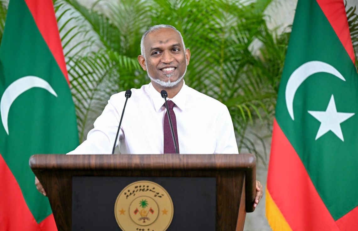 ރައީސް ޑރ. މުހައްމަދު މުއިއްޒު ބާއްވަވާ ނޫސްވެރިންގެ ބައްދަލުވުމުގައި އެމަނިކުފާނު ވާހަކަދައްކަވަނީ / ފޮޓޯ: ރައީސް އޮފީސް