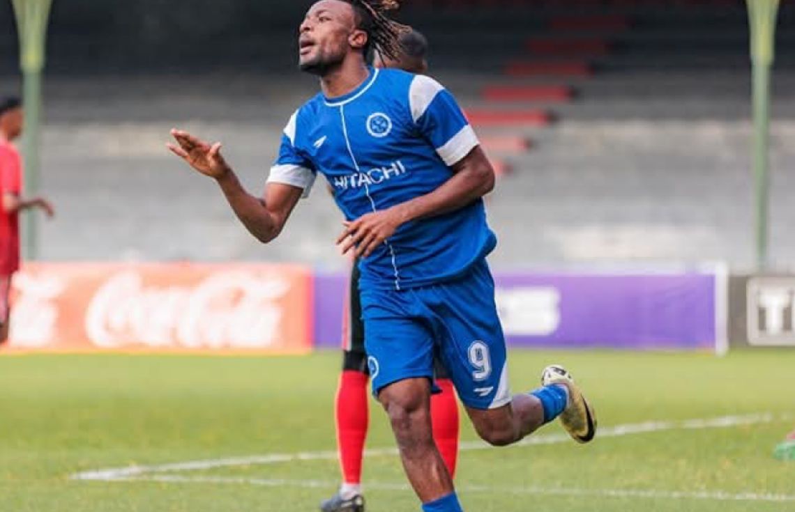 ނިއުރޭޑިއަންޓުން ޓީސީ ބަލިކޮށް ފުރަތަމަ މޮޅު ހޯދައިފި