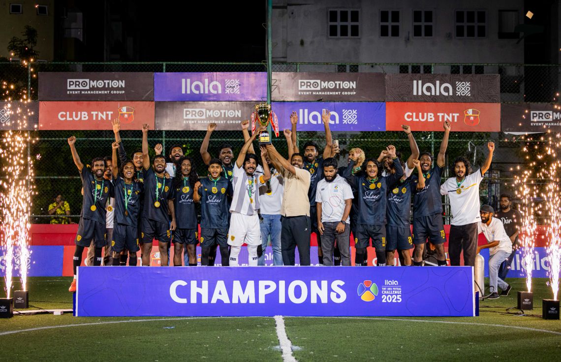 ފުޓްސަލް ތަށި ޕާކް ސްޕޯޓްސް ދިފާޢު ކޮށްފި