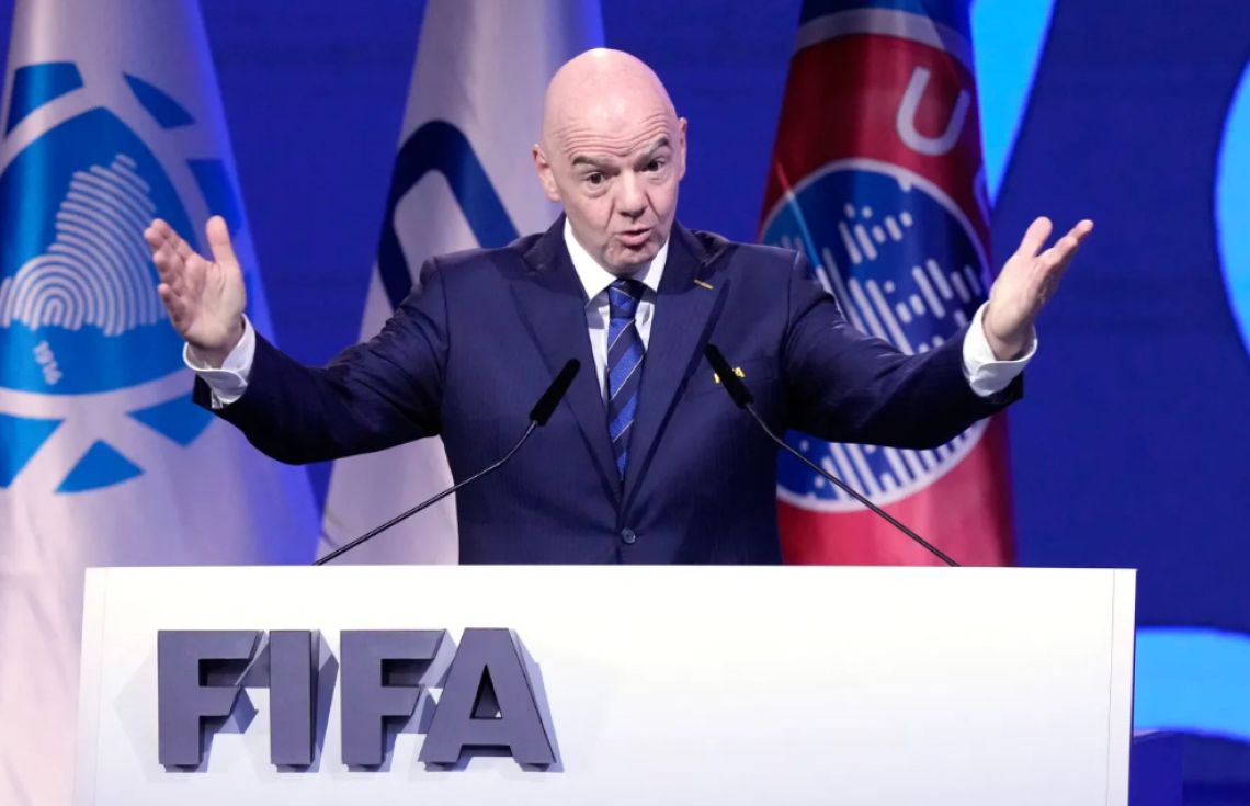 އިންފަންޓީނޯ ގަޑިއަށް ހާޒިރުނުވުމުން، ޔުއެފާއިން ފީފާގެ ކޮންގްރެސް ބޮއިކޮޓް ކޮށްފި