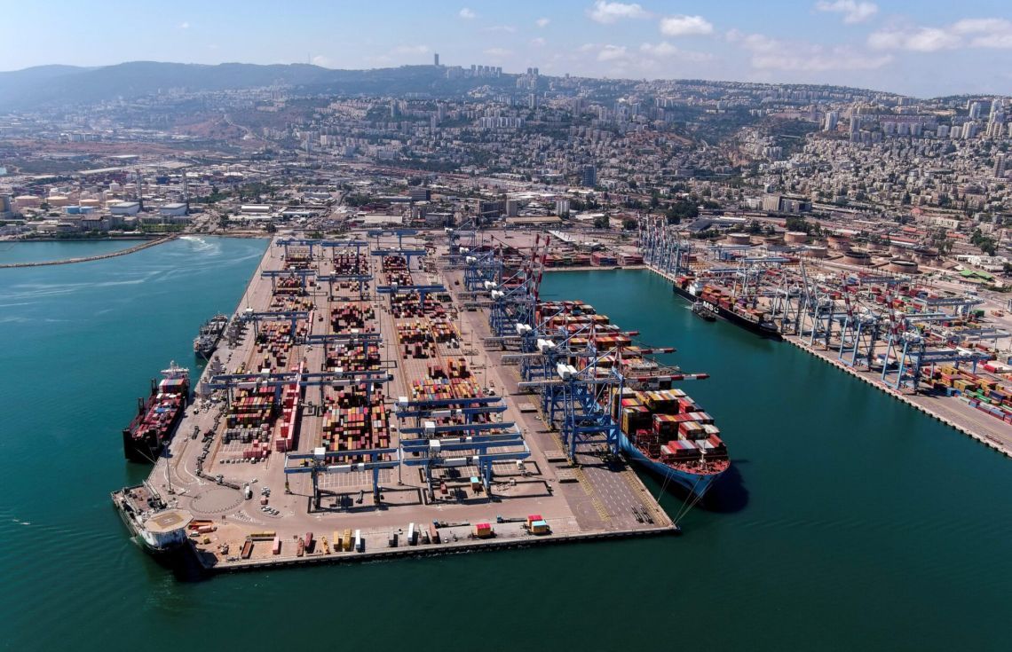 އިސްރާއީލުގެ ޚައިފާ ބަނދަރަށް ދަތުރުކުރެވޭ މަގުތައް ހޫޘީން ބަންދުކޮށްފި