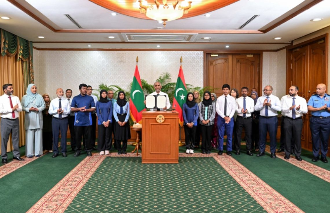 ދުންފަތް ކޮންޓްރޯލްކުރުމުގެ ޤާނޫނަށް ގެނައި އިސްލާޙު ރައީސް ތަސްދީޤުކުރައްވައިފި