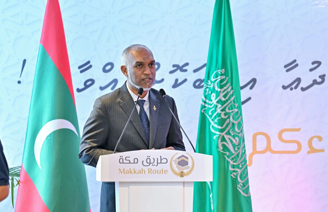 މައްކާ ރޫޓް އިނީޝިއޭޓިވް އިފްތިތާހުކުރުމަށް ބޭއްވި ރަސްމިއްޔާތުގައި ރައީސް ޑރ. މުހައްމަދު މުއިއްޒު ވާހަކަފުޅުދައްކަވަނީ / ފޮޓޯ: ރައީސް އޮފީސް