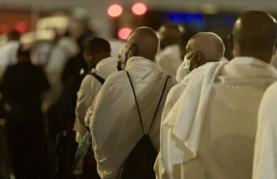 ދިވެހި ޙައްޖުވެރިން ޢަރަފާތުގައި / ފޮޓޯ: ޙައްޖު ކޯޕަރޭޝަން