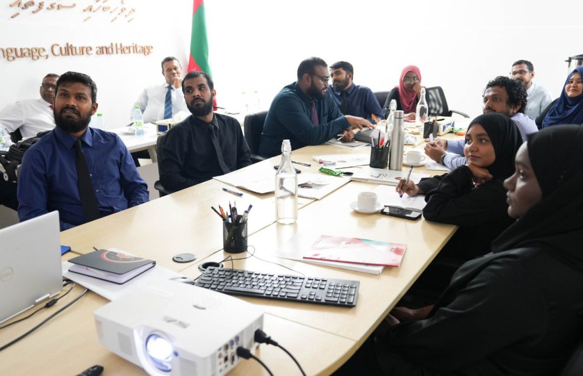 ދިވެހިޤައުމިއްޔަތުގެ އިސްވާރުން ހިންގަވާ "ކަޅުއޮށްފުންމި ފަށަން" ތަމްރީނު ޕްރޮގްރާމްގެ ތެރެއިން/ ފޮޓޯ: