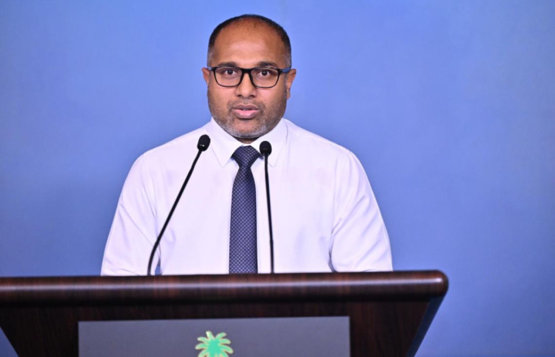 ދާޚިލީ ސަލާމަތާއި ފަންނިއްޔަތާ ބެހޭ ވަޒީރު އަލީ އިހުސާން. / ފޮޓޯ: ރައީސް އޮފީސް