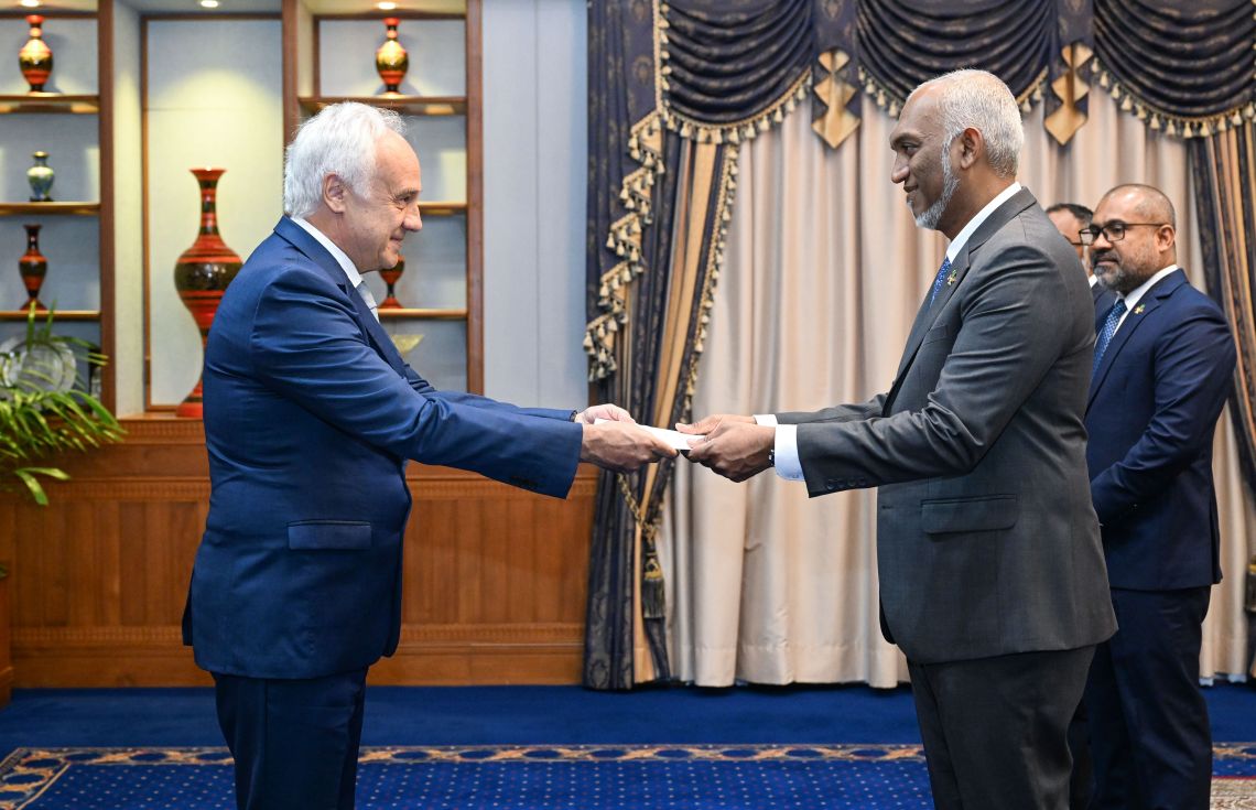 ވިޔަފާރިއާ ޓެކްނޮލޮޖީއާއި، އިޤްތިޞާދީ ކުރިއެރުން އަދި ދެޤައުމުގެ މަސްލަހަތާ ގުޅުންހުރި ކަންކަމާއި މެދު ސްޕެއިންއާއި މަޝްވަރާކުރައްވައިފި