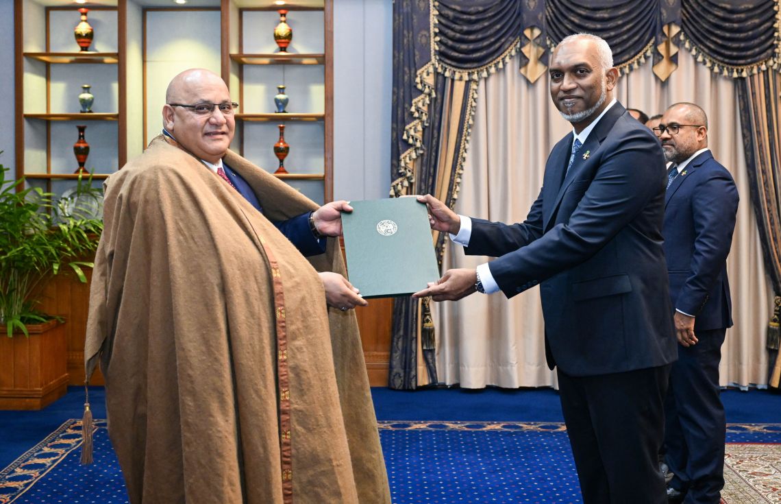 ފަލަސްޠީނަށްޓަކައި ރައީސް ގެންގުޅުއްވާ ހަރުދަނާ ސިޔާސަތަށް އަލްޖީރިއާއިން ތައުރީފުކޮށްފި