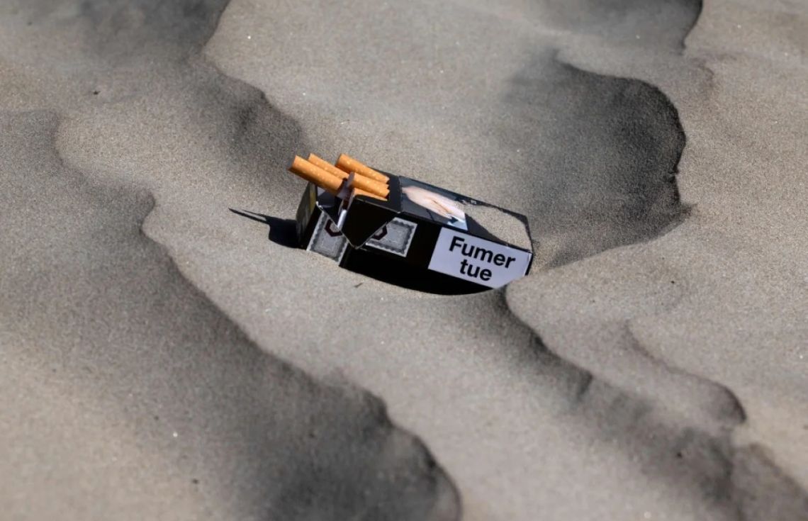 މާދަމާއިން ފެށިގެން ފުރާންސުން ސިގިރޭޓްބޯ މީހުން ޖޫރިމަނާކުރަނީ