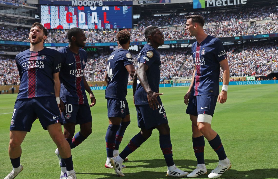 ދުނިޔޭގެ އެންމެ ކާމިޔާބު ކުލަބު ކަމަށް ދައުވާކުރާ ރިއަލް މެޑްރިޑް ވޯލްޑް ކަޕުން ބޭރުކޮށްލައިފި