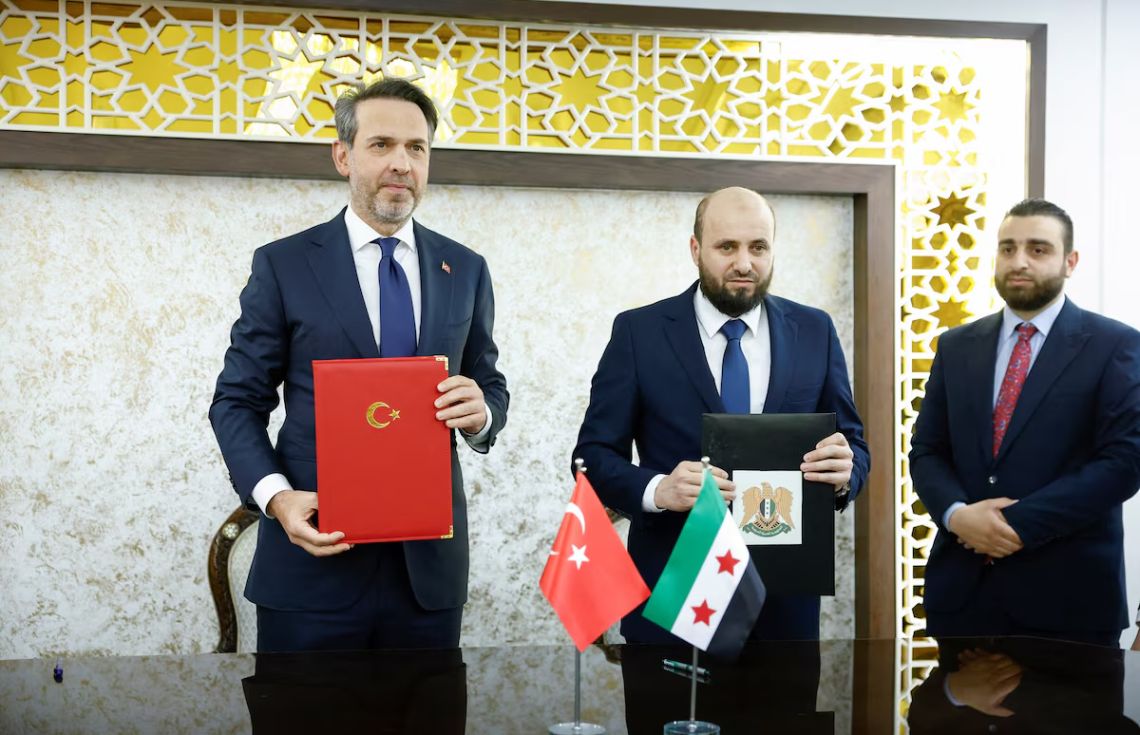 ނަގުދުފައިސާ ނުނަގައި ތުރުކިޔޭ މެދުވެރިކޮށް ސީރިއާއަށް ގޭސް ސަޕްލައިކުރަން ފަށައިފި