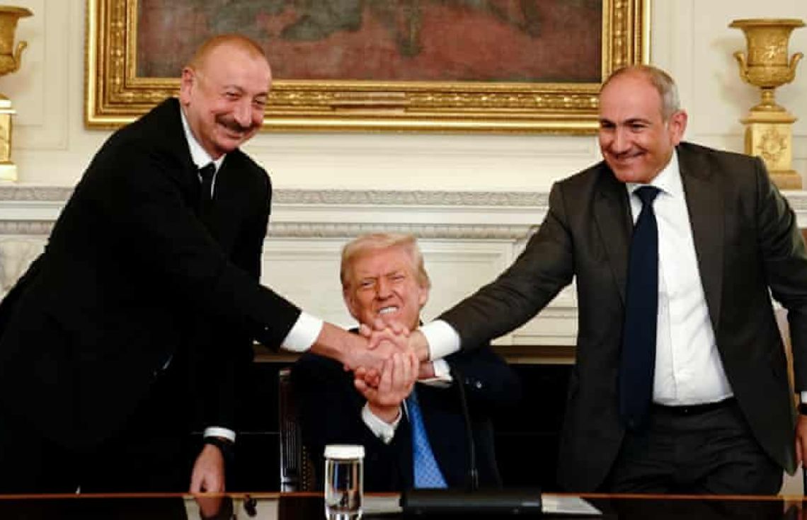 އަޒަރުބައިޖާނާއި އަރްމީނިއާ އެއްގަލަކަށް އަރުވައި އެމެރިކާއިން ފައިދާ ނަގައިފި