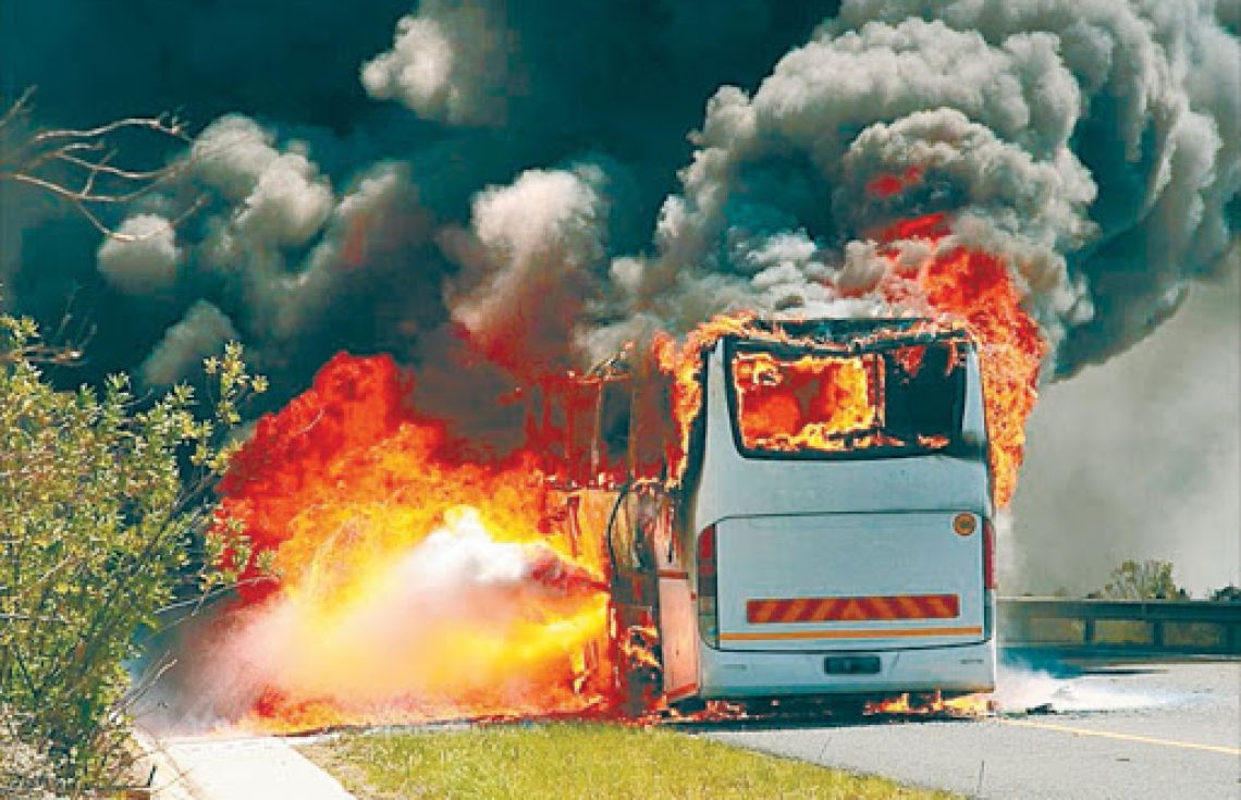 އީރާނުން އަފްޣާނިސްތާނަށް ދިޔަ 79 މީހުންގެ ގައިގައި ރޯވެ އަޅިއަށް!