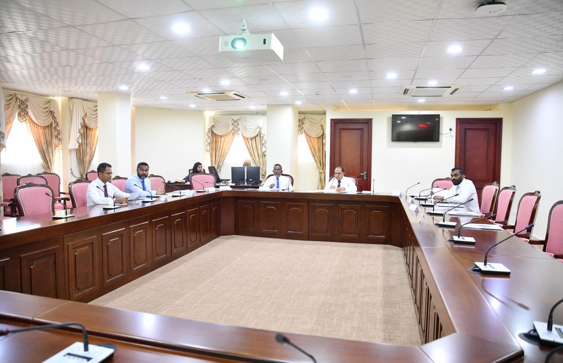 މީޑިއާ ބިލަށް ނޫސްވެރިންނާއި އިދާރާތަކުގެ ހިޔާލު ހޯދަން ނިންމައިފި