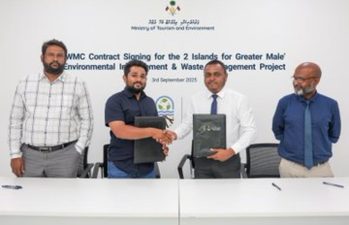 ވ. އަތޮޅުގެ ދެ ރަށެއްގައި ކުނި މެނޭޖްކުރާ މަރުކަޒު ހަދަން ހަވާލުކޮށްފި