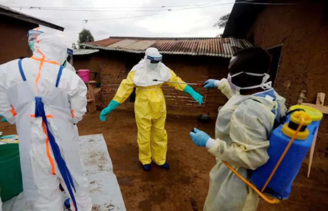 13000 މީހުން މަރައިލި އިބޯލާ އަނެއްކާވެސް ފެތުރެނީ