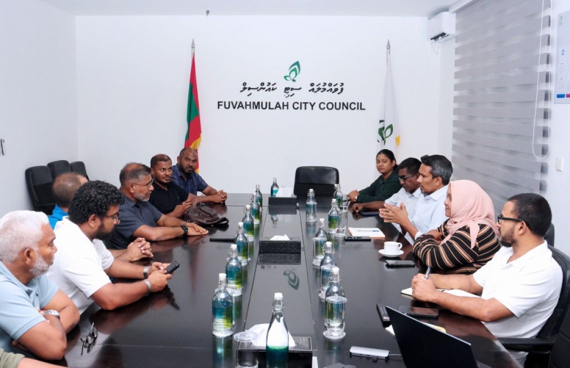 ފުވައްމުލަކު އެއާޕޯޓު ތަރައްގީކުރުމާ ގުޅޭގޮތުން މަޝްވަރާކޮށްފި