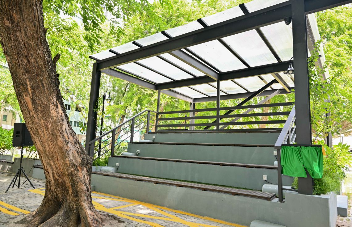 އުސޫލާ އެއްގޮތަަށް މީޑިއާ ފެންޑާ ބޭނުން ނުކުރާތީ އެތަން އުވާލައިފި