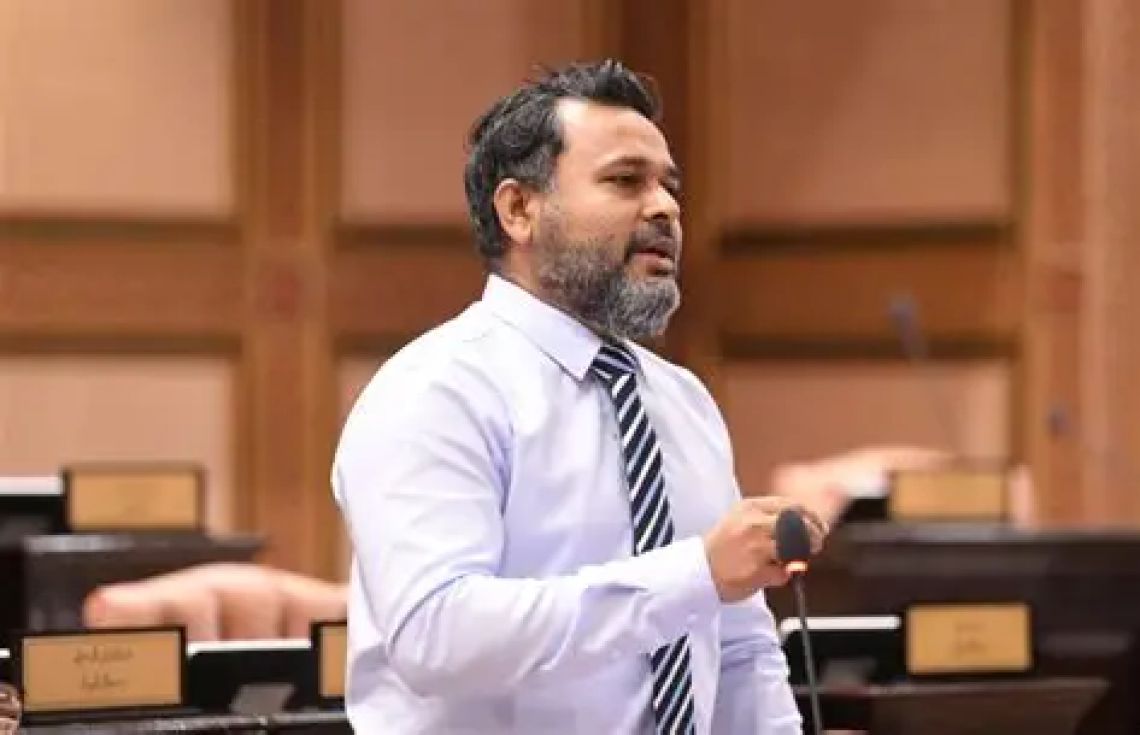 ނޫސްވެރިކަން ކުރިއަރުވަން ރައީސް ކުރައްވާ މަސައްކަތް ދުނިޔޭގެ ނުފޫޒުގަދަ މީޑިއާތަކުންވެސް ބަލައިގަނެފި: ޝިޔާމް