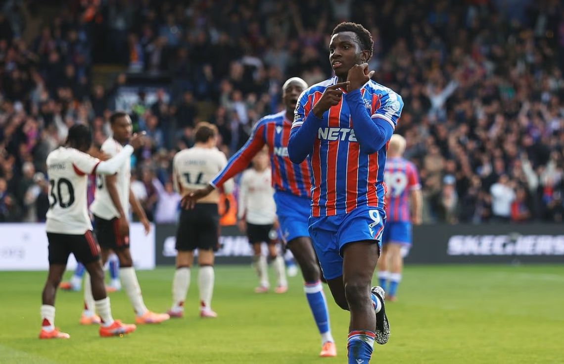 ޕެލެސް ބަލިނުވެ 18 މެޗު، އެންމެ ފަހުން ލިވަޕޫލްގެ ޒަމާން ދުއްވާލައިފި