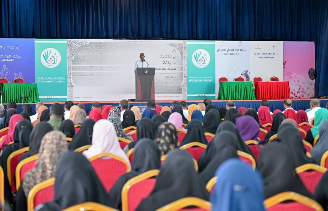 މިލަންދޫ އެއާޕޯޓުގެ މަސައްކަތް ފަށައިފި، ރައީސް ވިދާޅުވީ 30 މަސް ދުވަހުގެ ތެރޭގައި އެ މަޝްރޫއު ނިމޭނެ ކަމަށް