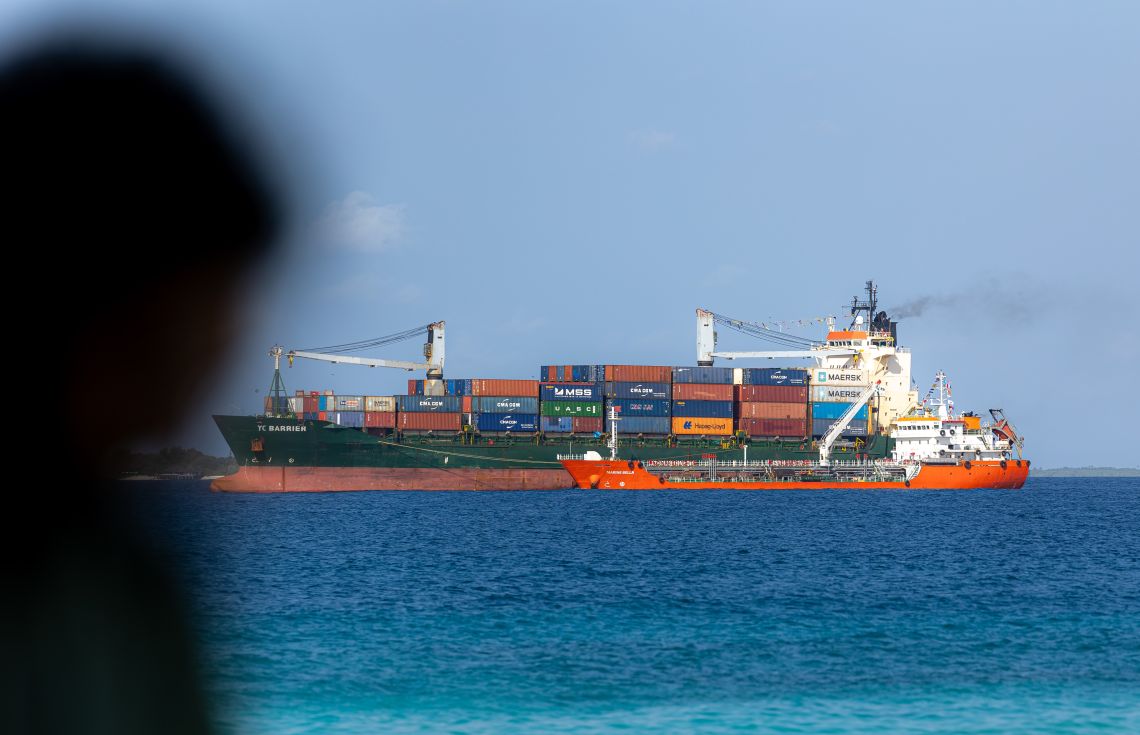 ދެކޮޅު ނުޖެހޭނެ ކަމަށް ޔާމީން ވިދާޅުވެފައިވަނިކޮށް ބަންކަރިންގެ ހިދުމަތުން 192 މިލިއަން ރުފިޔާގެ އާމަދަނީއެއް