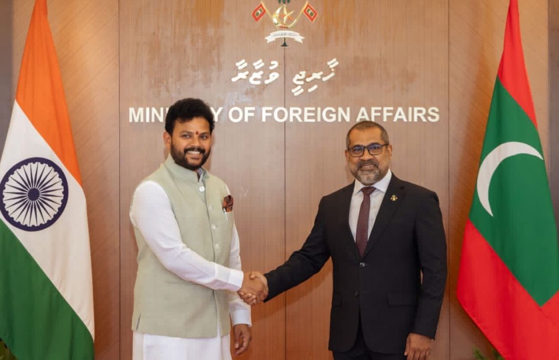 އިންޑިއާ-ރާއްޖެއާ ދެމެދު ގުޅުންތައް އިތުރު ކުރަން މަޝްވަރާ ކުރުން/ ފޮޓޯ: އިންޑިއާ ހައިކޮމިޝަން