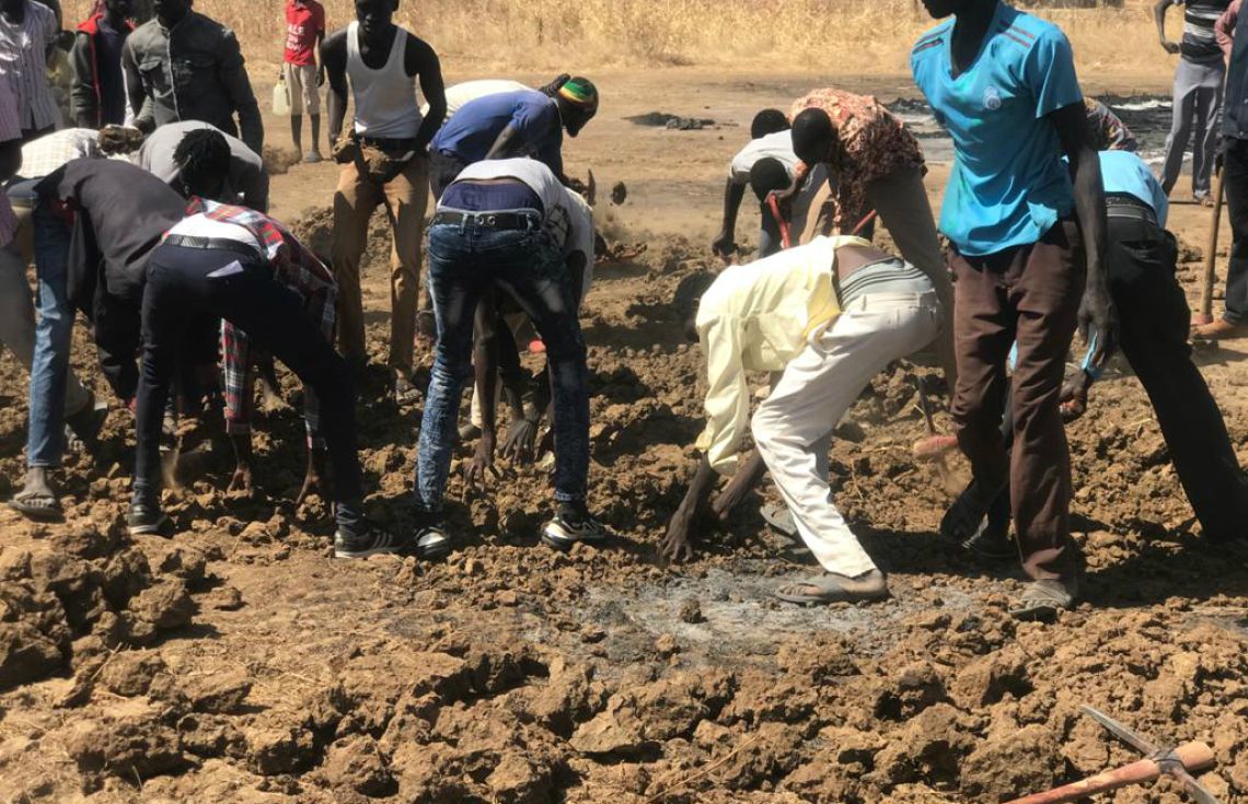 ވަޅުލާނެ ތަނެއް ނެތިގެން ސޫދާނުގެ މަގުތަކާއި ޕާކުތަކުގައި އެތައްސަތޭކަ ބަޔަކު ވަޅުލައިފި