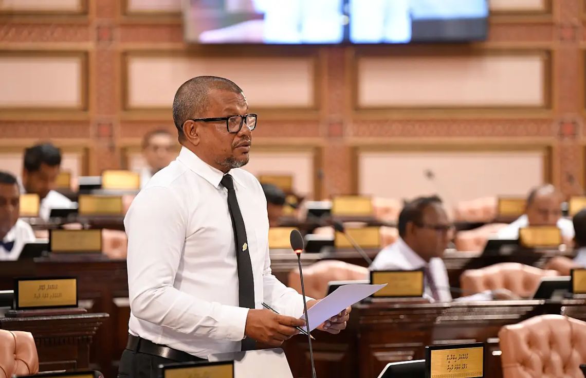 މިސްކިތްތަކަށް ގެއްލުންދިނުމަކީ ޓެރަރިޒަމްގެ އަމަލެއްގެ ގޮތުގައި ހިމަނަން ހުށަހަޅައިފި