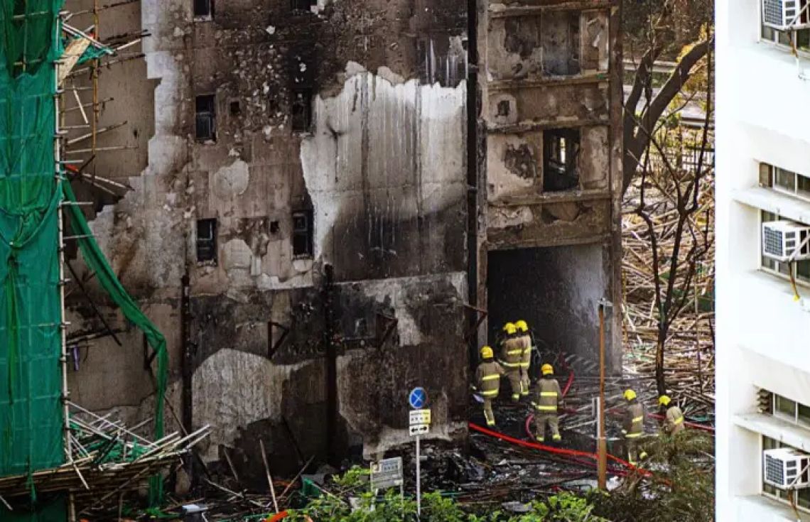 ހޮންގ ކޮންގ އަލިފާން މިއަދު ނިއްވާލައިފި، 94 މީހުން މަރުވި!