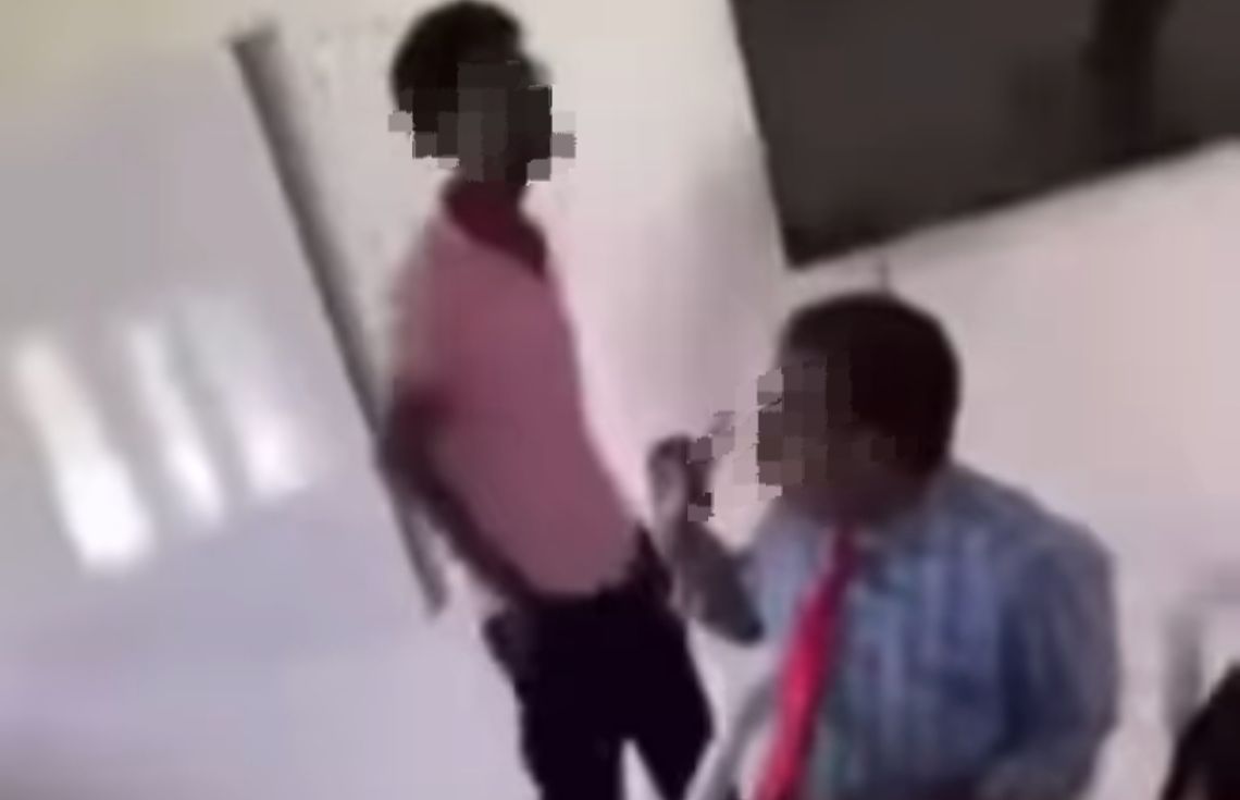 އައްޑޫ ހައިސްކޫލް ކޭސް: ޓީޗަރު އައި ވަގުތު ކުލާހުގައި ހުރީ ބަރަހަނާ ވީޑިއޯ އަޅުވާފަ