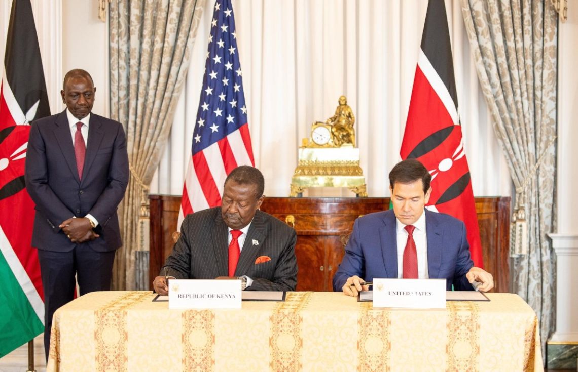 ޖާސޫސް ކުރަން އުޅޭ ކަމަށް ބުނެ އެމެރިކާގެ 2.5 ބިލިއަން ޑޮލަރުގެ ޑީލެއް ކެންޔާއިން ހުއްޓުވައިފި