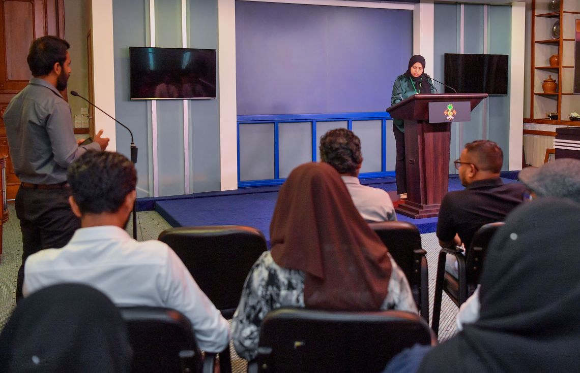 ނޫސްވެރިންނާއި ބްރޯޑްކާސްޓަރުންގެ ސުލޫކީ މިންގަނޑު އާއްމުކޮށްފި