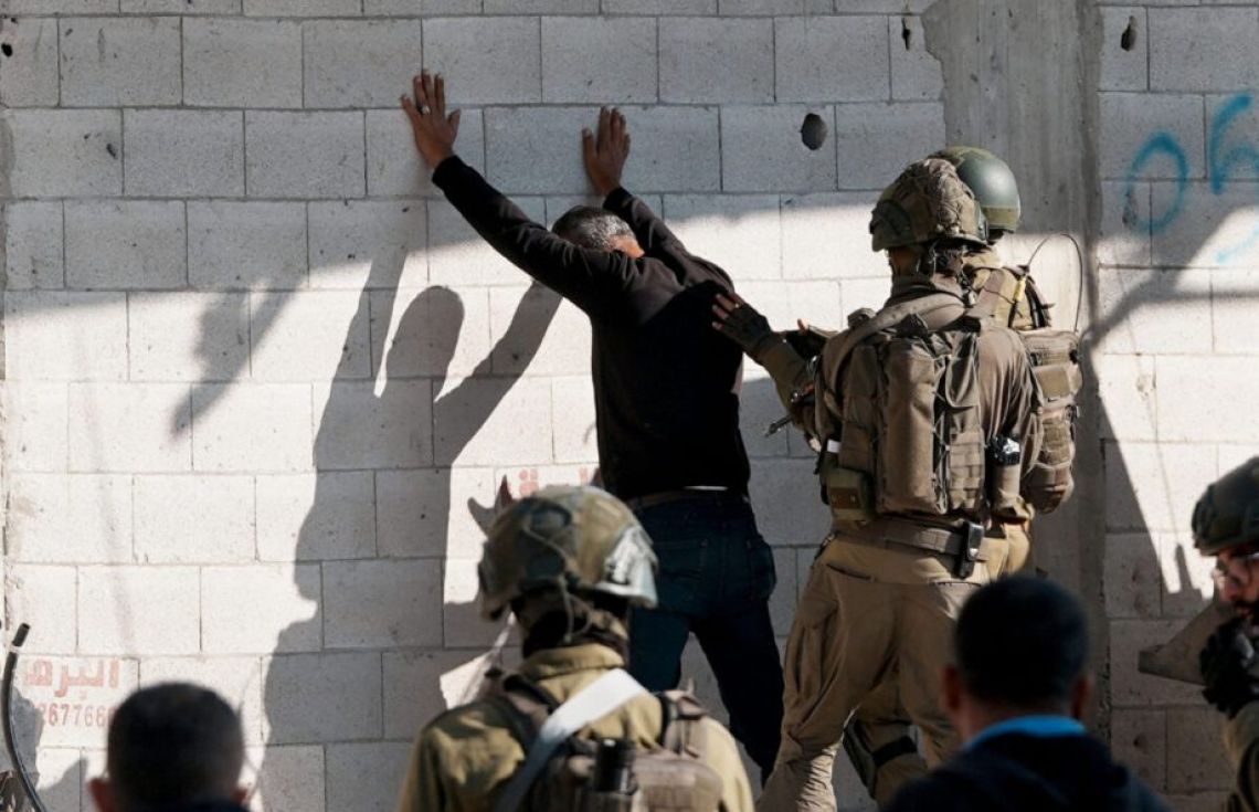 އިސްރާއީލުން ހުޅަނގު އައްސޭރީގެ 1100 އެއްހާ މީހުން މަރާލައިފި