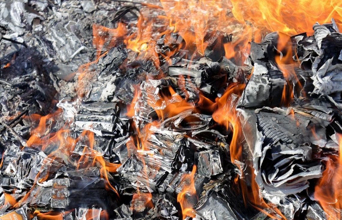 ފުލުހުންގެ ބެލުމުގެދަށުގައި ހުރި ވޭޕްތަކެއް ނައްތާލައިފި