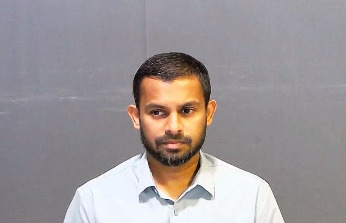 ކުރީގެ ކޮންޓްރޯލާ ޖެނެރަލް މުހައްމަދު ޝަމްއާން ވަހީދު ޝަރީއަތުގެ މަޖިލީހުގައި---