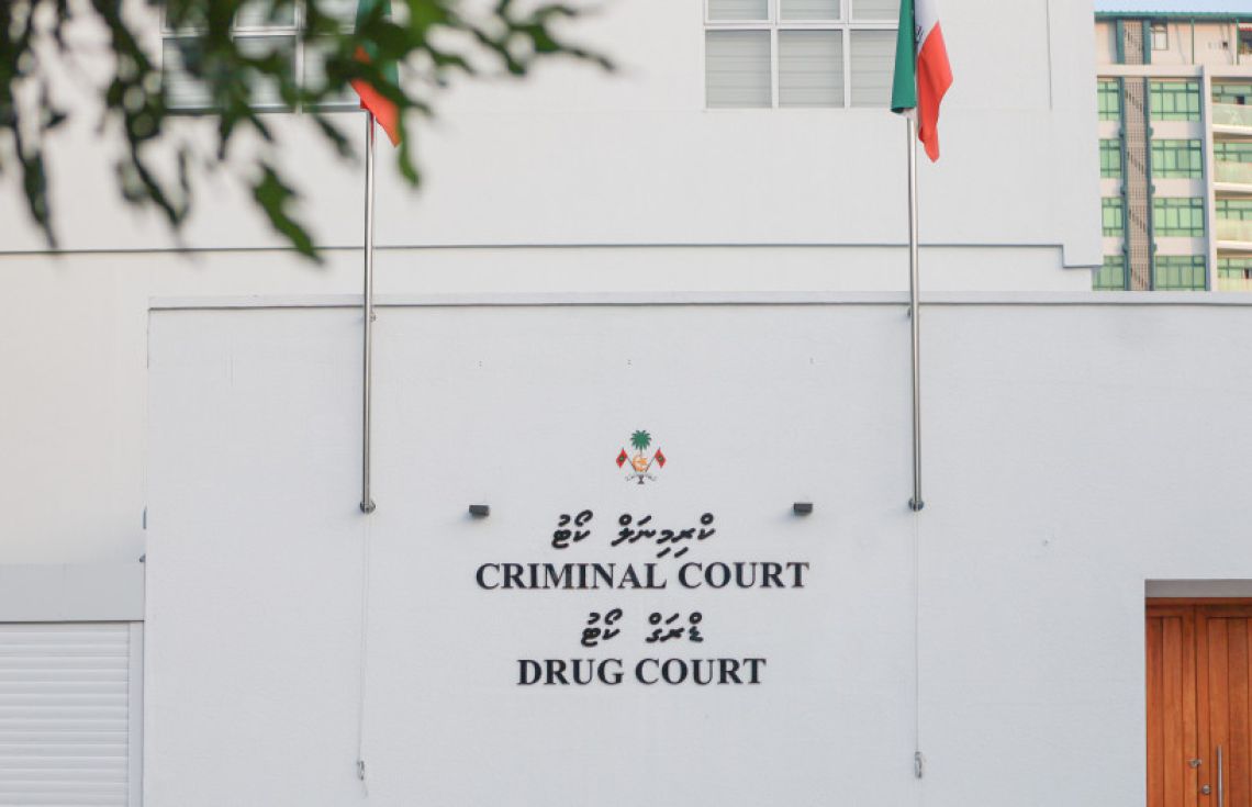 ރުގްޔާ ކުރުމުގެ ނަމުގައި އަންހެނަކާއި ކުޑަކުދިންތަކަކަށް ޖިންސީ ގޯނާކުރި 2 މީހަކަށް ބޮޑު ޖަލު ހުކުމެއް