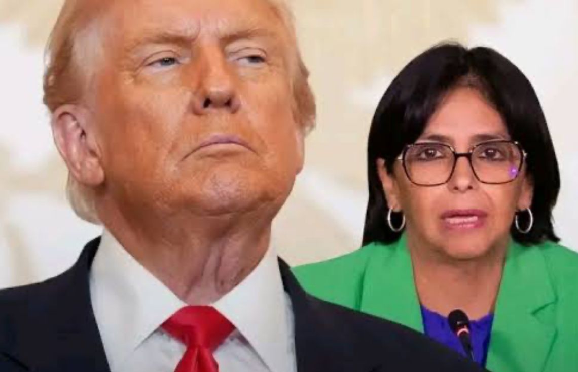 އެމެރިކާ އިން ހަމަލާ ދީފާނެތީވެ، ވެނެޒުއެލާގެ ރާގު ބަދަލުވެއްޖެ