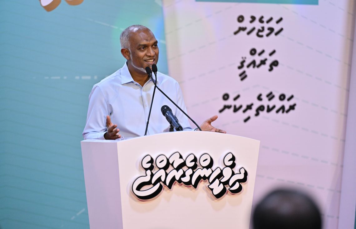 ޕީއެންސީ އޮފީސް ހުޅުވުމަށް ބޭއްވި ރަސްމިއްޔާތުގައި ރައީސް ވާހަކަފުޅު ދައްކަވަނީ.