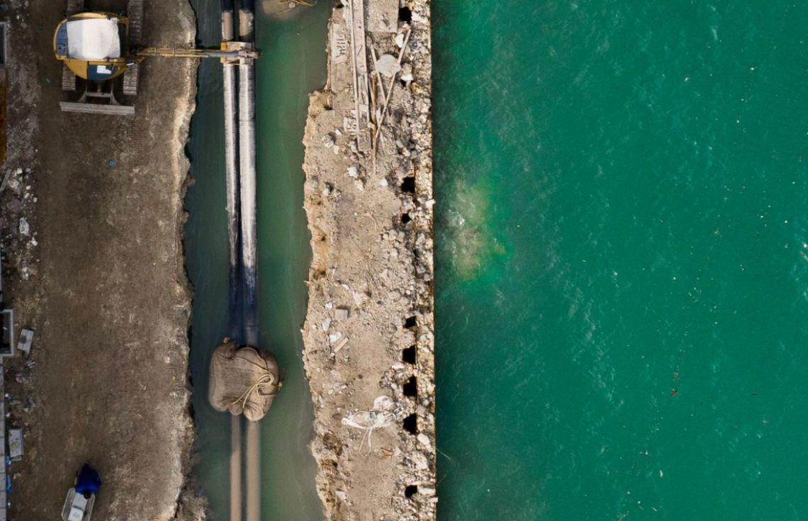 ބާޒާރުމަތީ މަގު ހެދުން: 48 މީޓަރުގެ ސަރަހައްދެއް ޝީޓްޕައިލްކޮށްފި