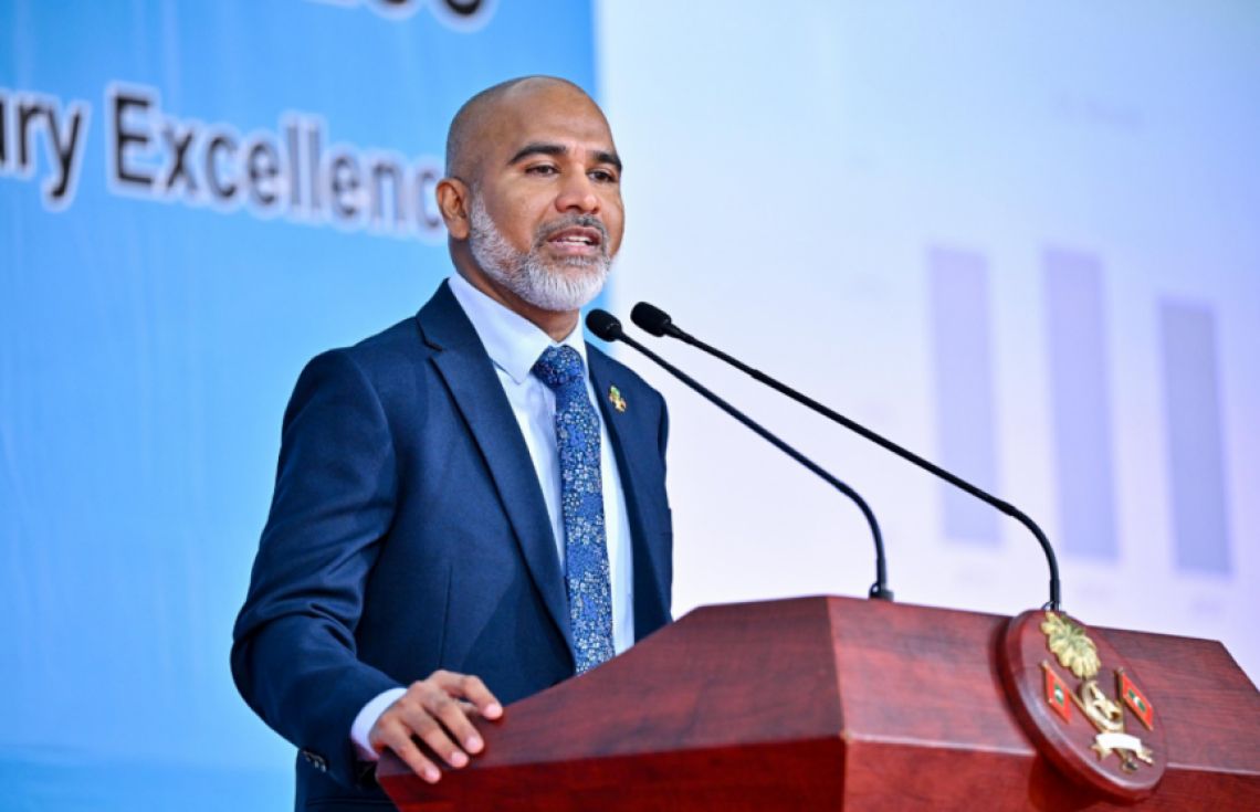 ދިރާސީ އާ އަހަރު ފެށުމުގެ ކުރިން ސްކޫލްތަކަށް ފޮތްތައް ފޮނުވާ ނިމޭނެ: މިނިސްޓަރު ޝަފީއު