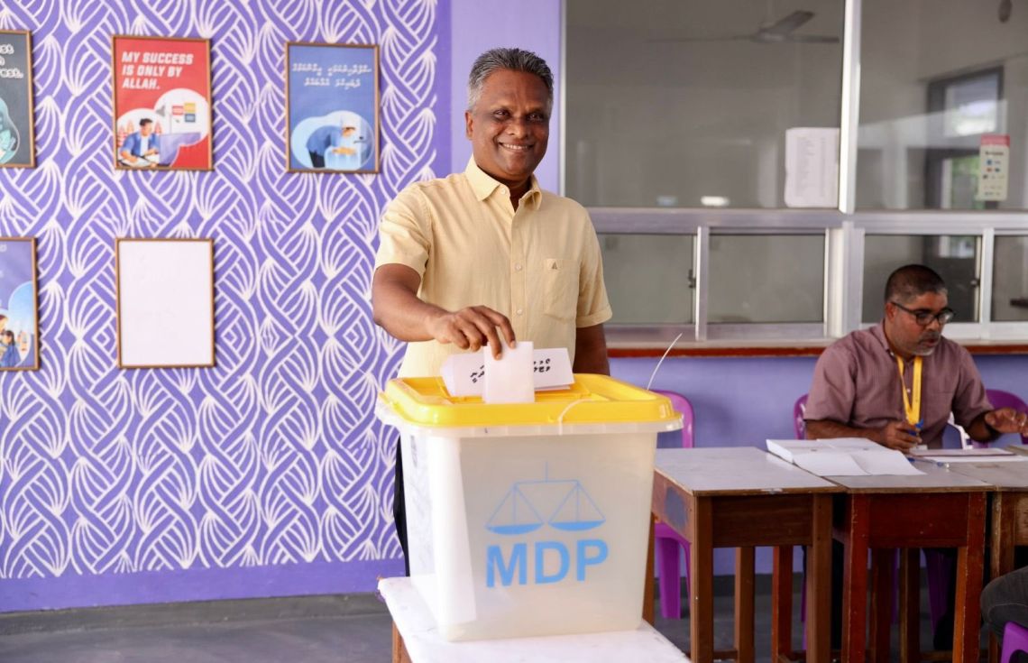 ކައުންސިލް އިންތިހާބުގައި ވާދަކުރާ ކެންޑިޑޭޓުން ހޮވުމަށް އެމްޑީޕީ ޕްރައިމަރީގެ ވޯޓުލުން ފަށައިފި