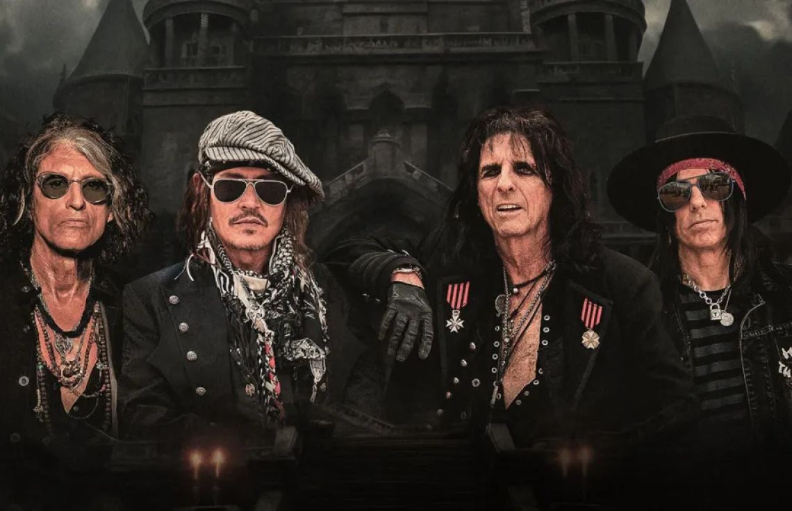 "ހޮލީވުޑް ވެމްޕަޔާސް" ބޭންޑް